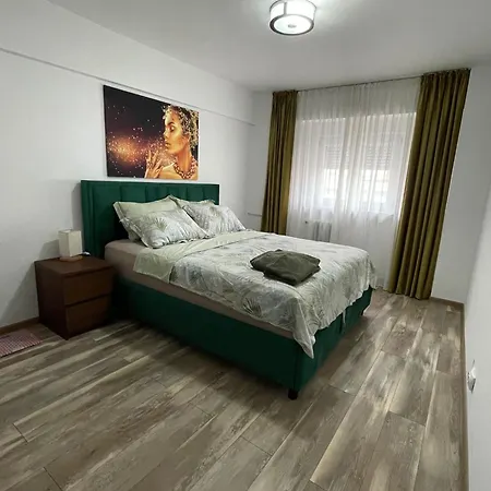 Central Apartment * Craiova